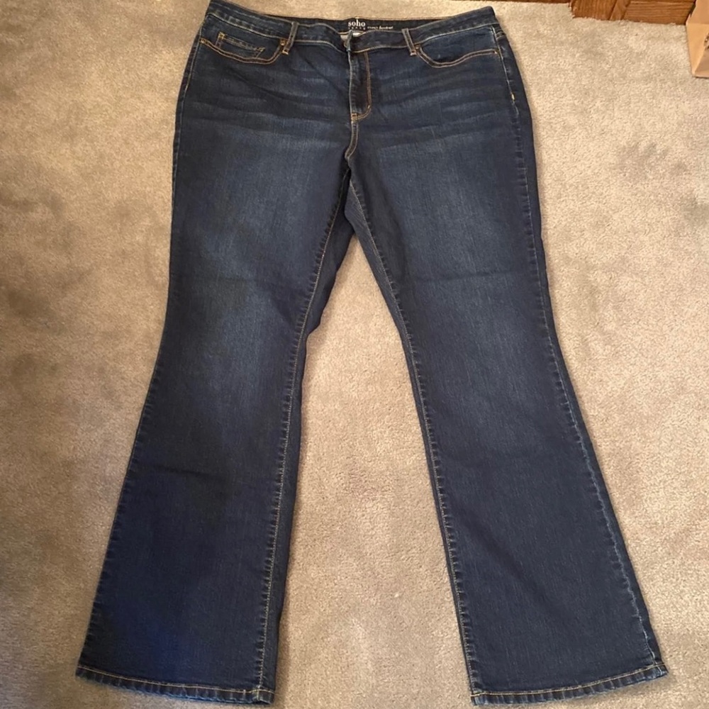 New York & Company Curvy Bootcut Jeans Plus